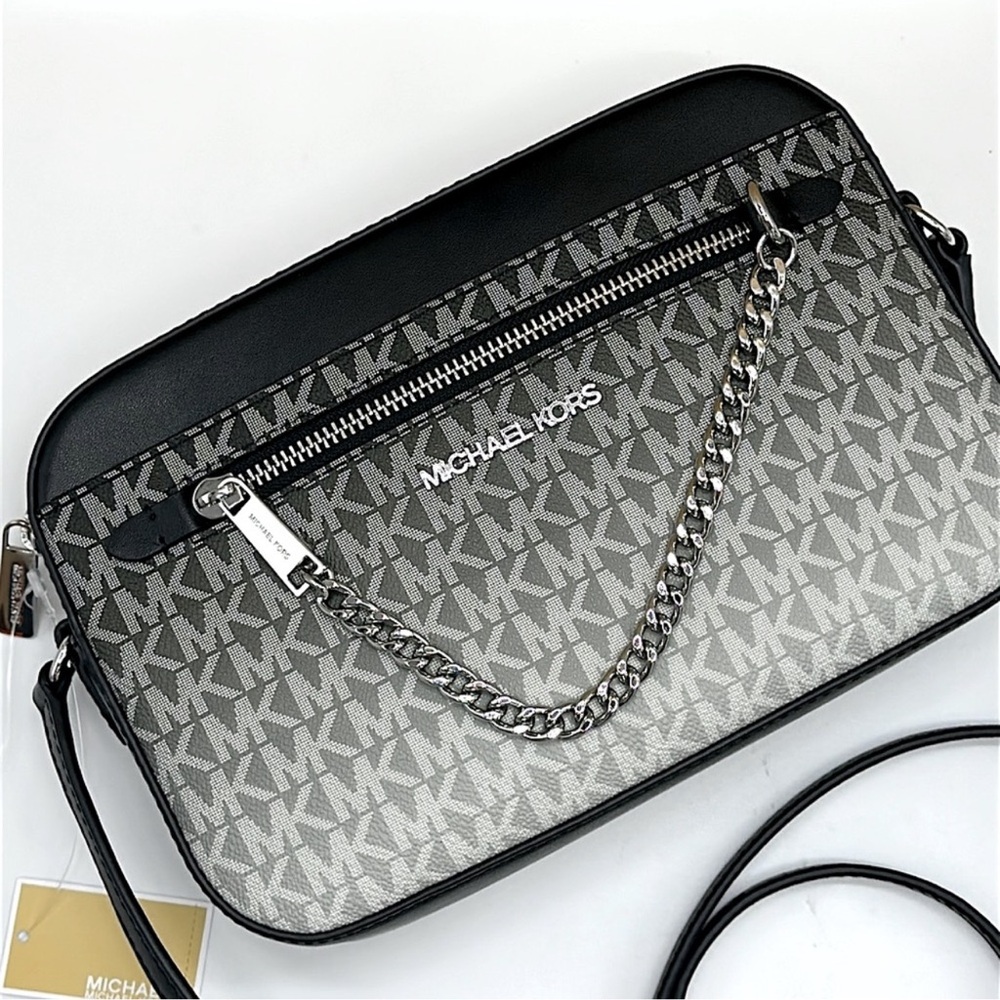 MICHAEL KORS Jet Set Lg Ombré Signature Logo EW Crossbody Body East West 
Black